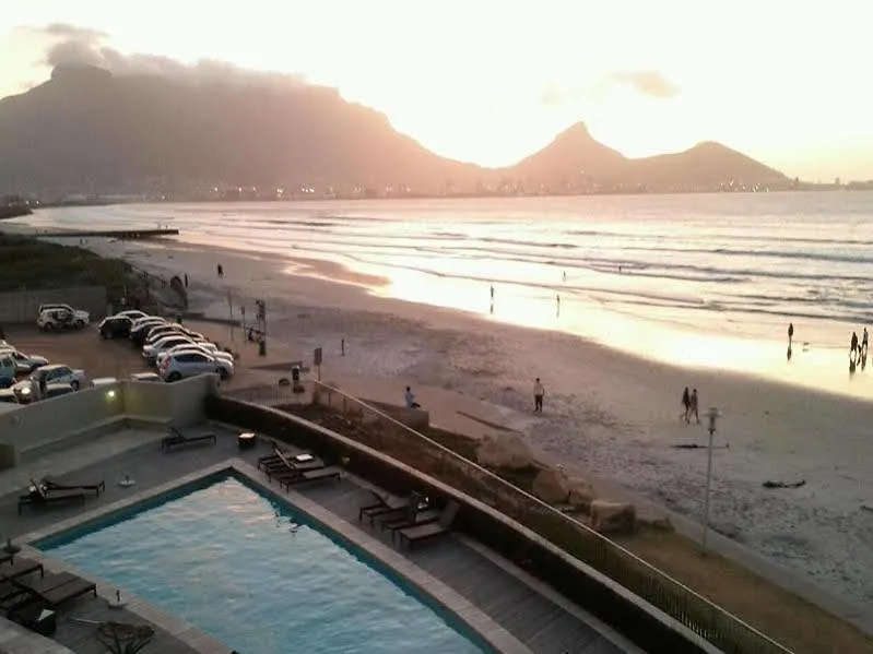 Sunstays Lagoon Beach Bloubergstrand 0*,  South Africa