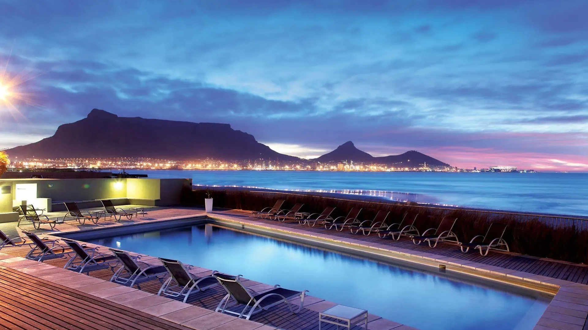 Sunstays Lagoon Beach Bloubergstrand 0*,  South Africa