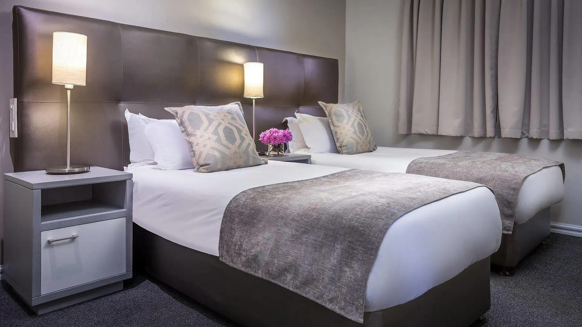 Sunstays Lagoon Beach Bloubergstrand South Africa