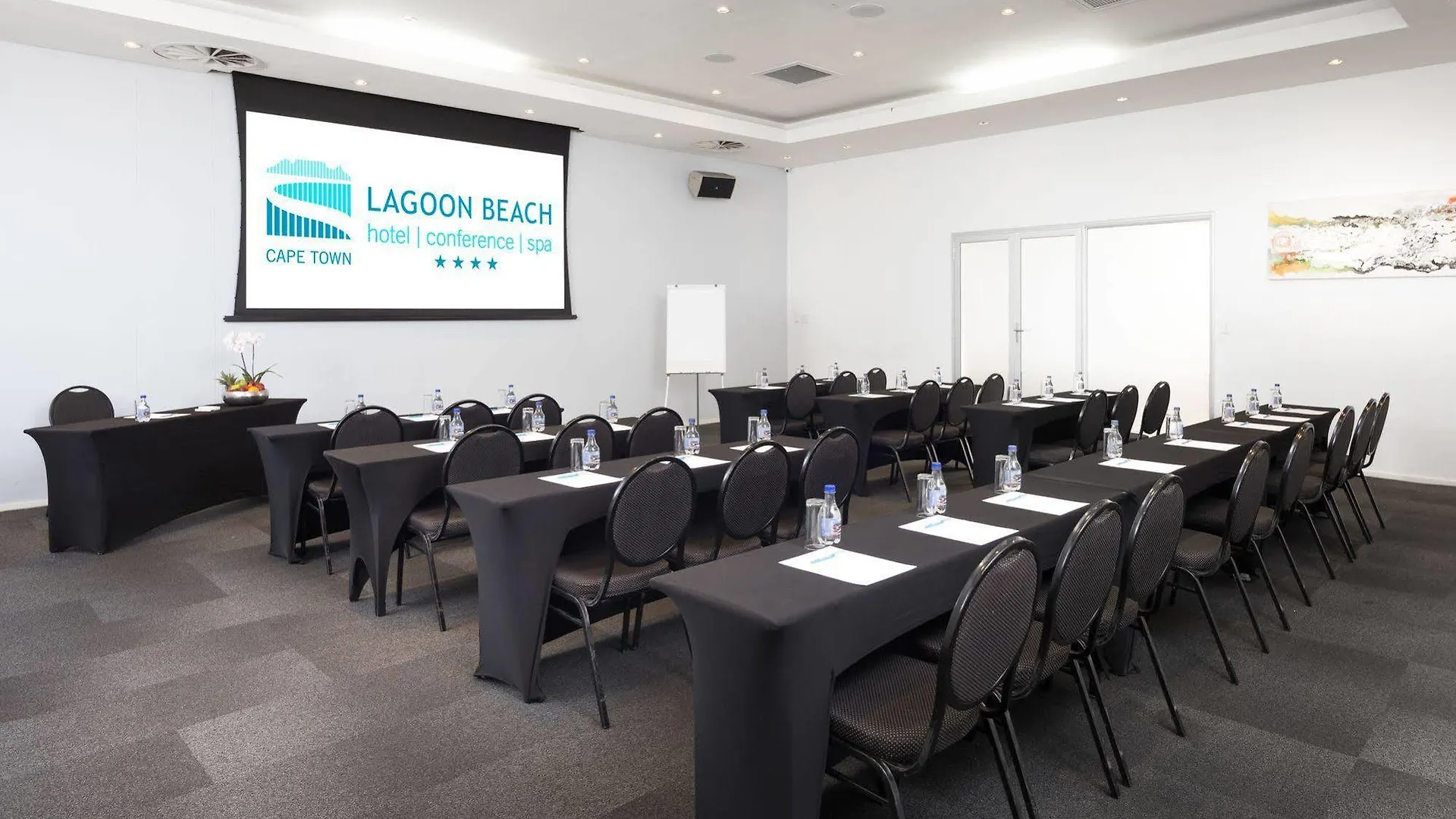 Sunstays Lagoon Beach Bloubergstrand Apartment